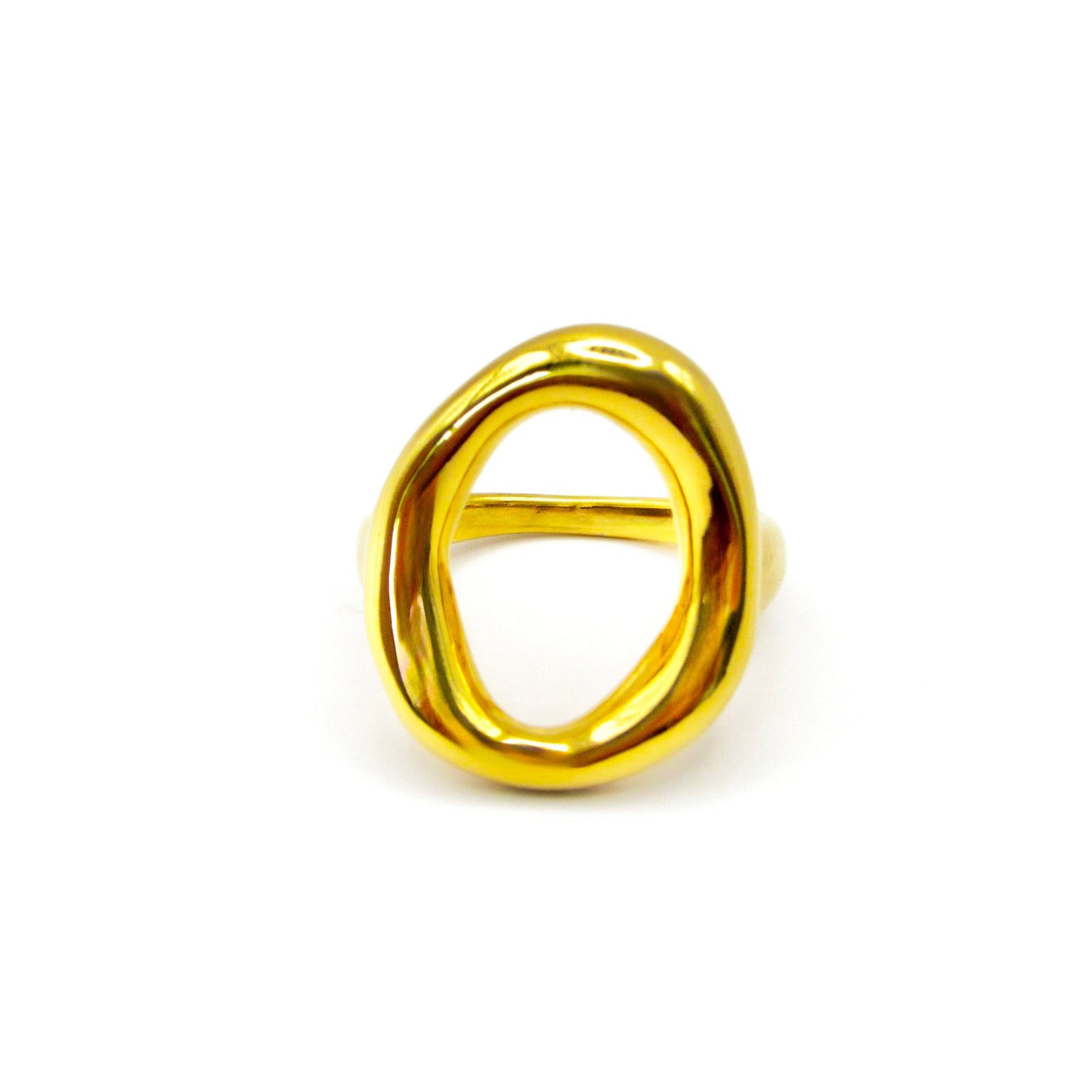 Hollow ring