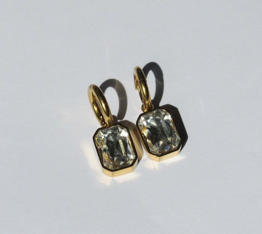 Lumier Earrings